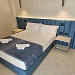 Gabbiano Suites